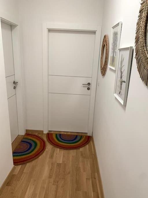 Deluxe Suites Anna Vodice Bagian luar foto
