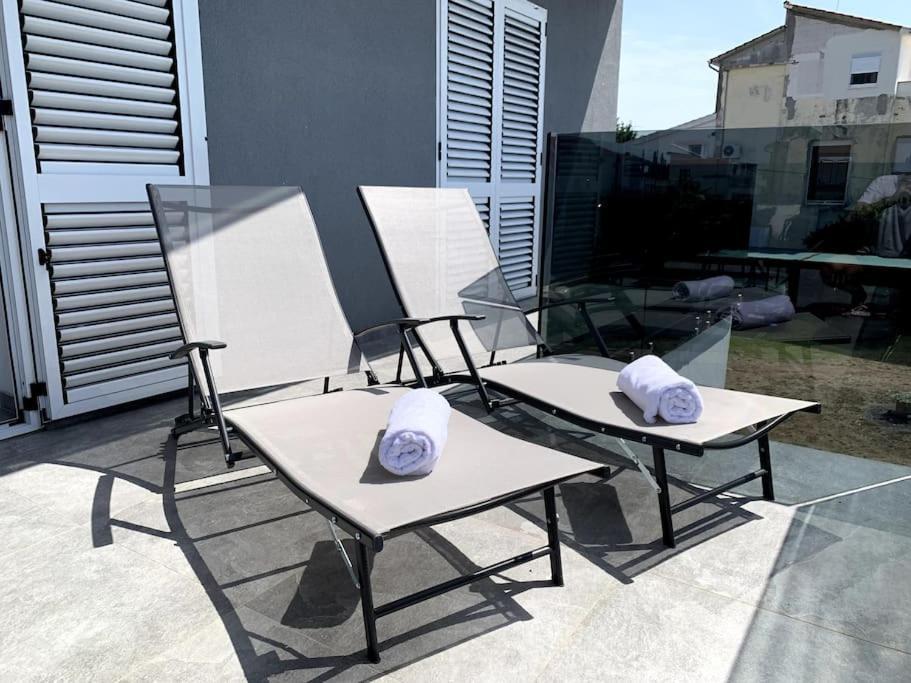 Deluxe Suites Anna Vodice Bagian luar foto