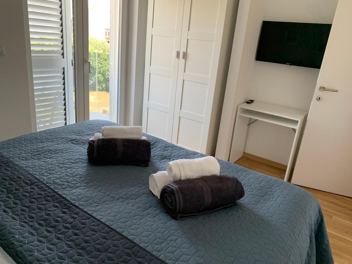Deluxe Suites Anna Vodice Bagian luar foto