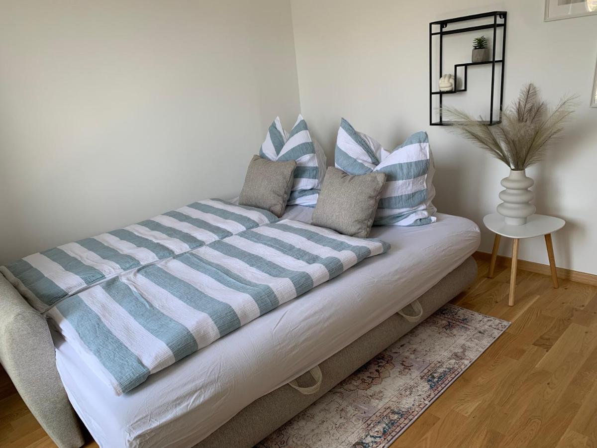 Deluxe Suites Anna Vodice Bagian luar foto